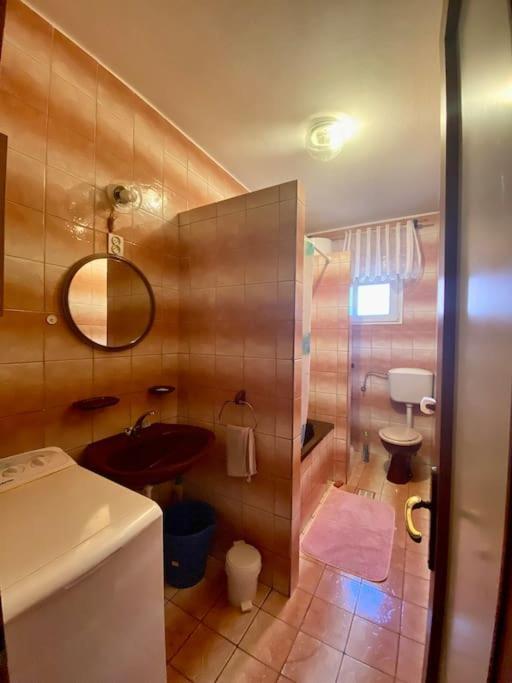Amarante Apartments Каштела Екстер'єр фото