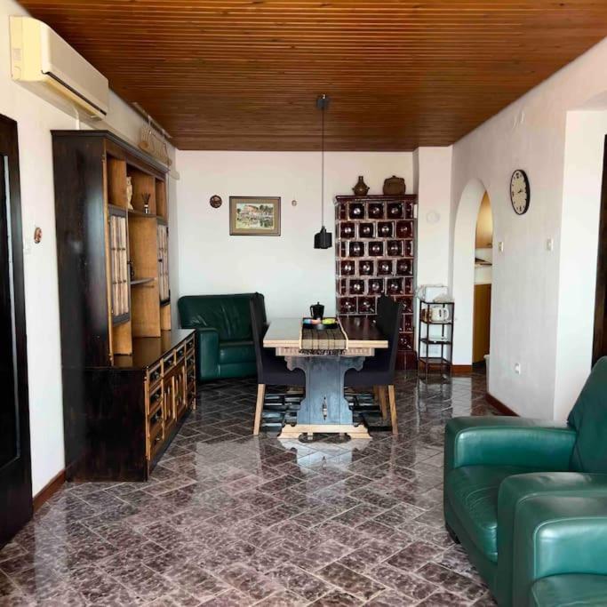 Amarante Apartments Каштела Екстер'єр фото