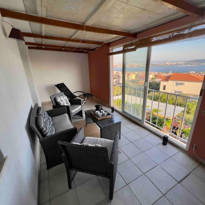 Amarante Apartments Каштела Екстер'єр фото
